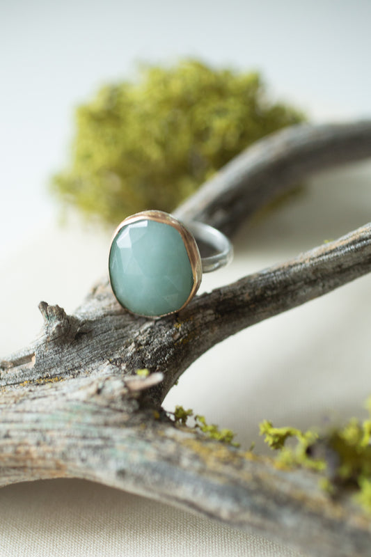 Round Aquamarine Ring